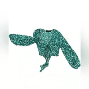 The fifth label boho Kelly green tie top bell sleeves